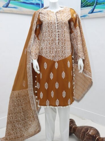 Pure Lawn Stuff Table table Design 3 Pieces